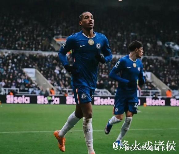 切尔西主场被纽卡连捅两刀,慢半拍追平还靠VAR撑腰,英超争冠难见稳健真面目 切尔西主场被纽卡连捅两刀,慢半拍追平还靠VAR撑腰,英超争冠难见稳健真面目